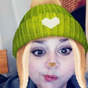 Meet your Posher, Christine